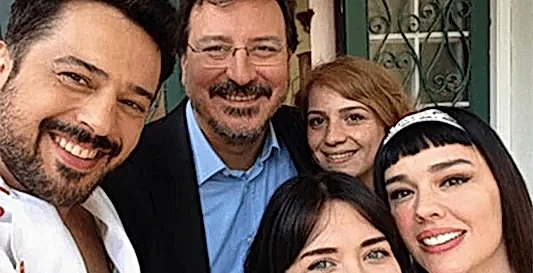 Alisse NuerA Gelinlik Çok Sevilen Kaçak Çiftin Tercihi Oluyor
